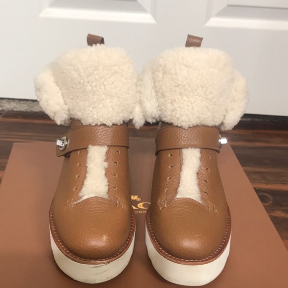 ❤️ SALE FINAL Coach boots❤️ like new - Picture 3 of 8